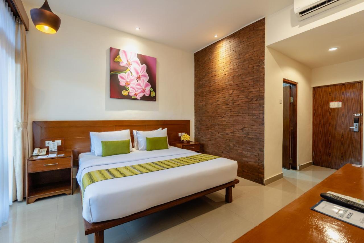 Wina Holiday Villa Кута Екстериор снимка