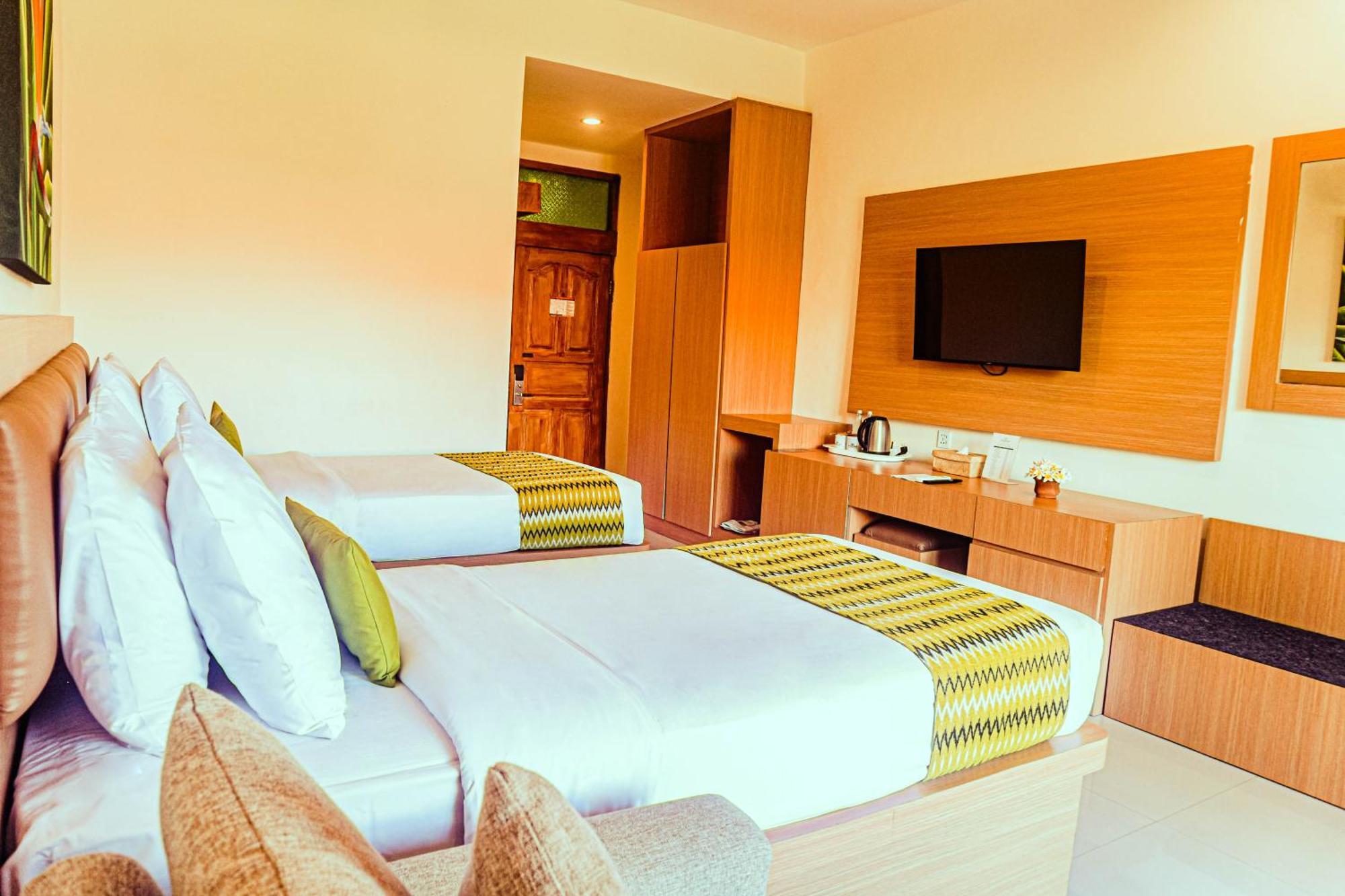 Wina Holiday Villa Кута Екстериор снимка