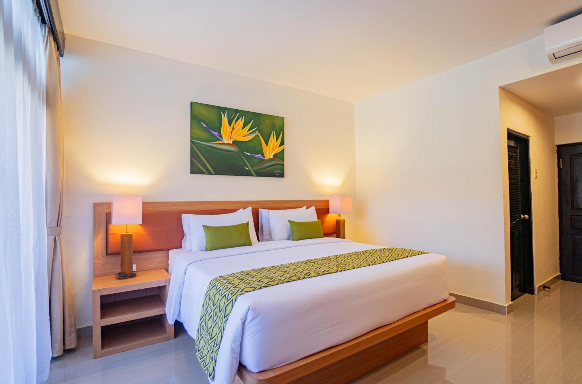 Wina Holiday Villa Кута Екстериор снимка